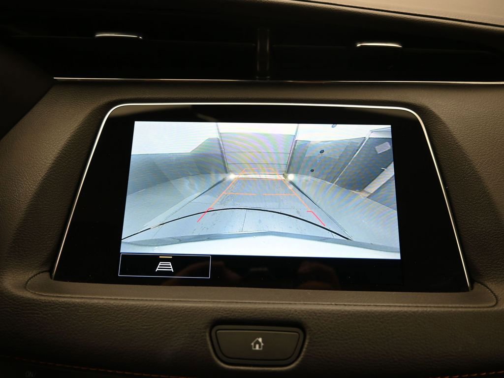 Used 2023 Cadillac XT4 Sport image 11