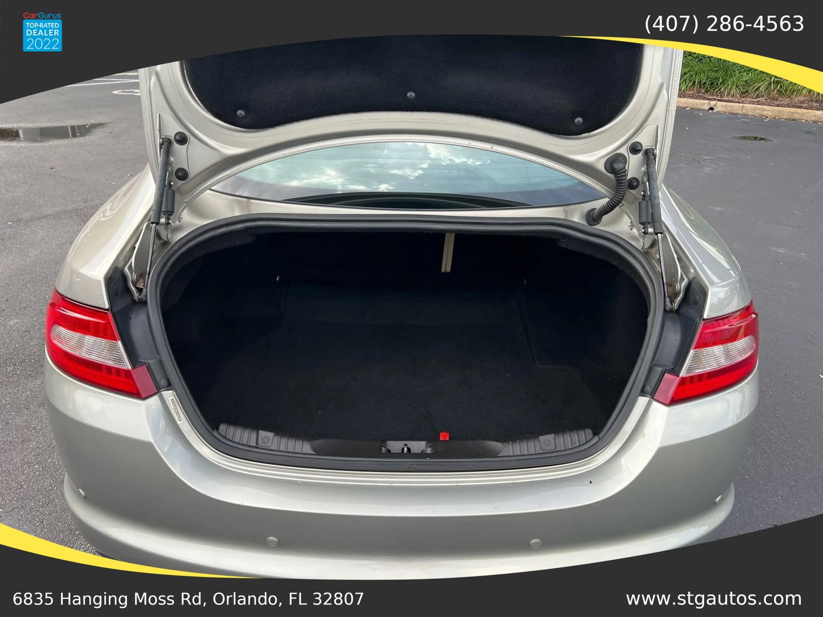 Used 2010 Jaguar XF Premium image 27