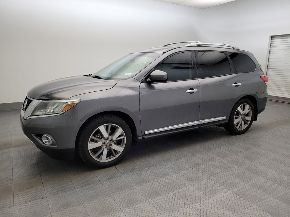 Used 2015 Nissan Pathfinder Platinum AWD/4WD image 2