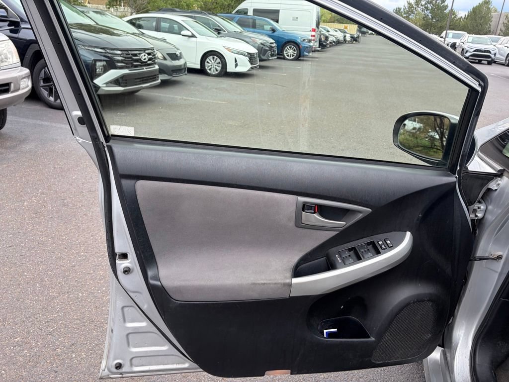 Used 2015 Toyota Prius Two FWD image 19