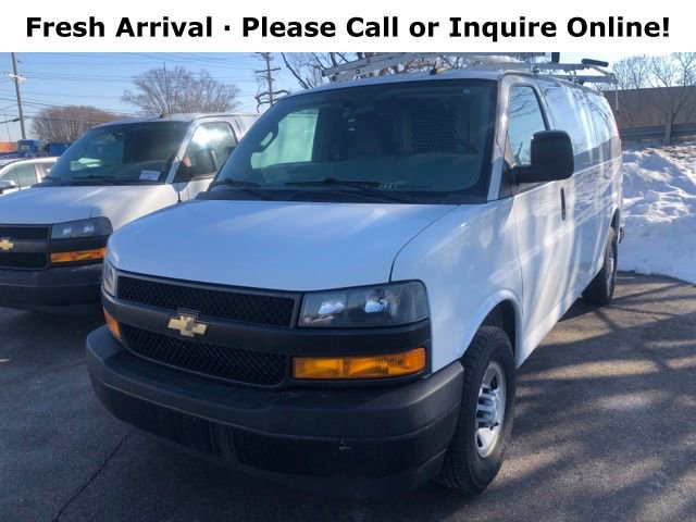 Used 2021 Chevrolet Express 2500 w/ Driver Convenience Package image 2