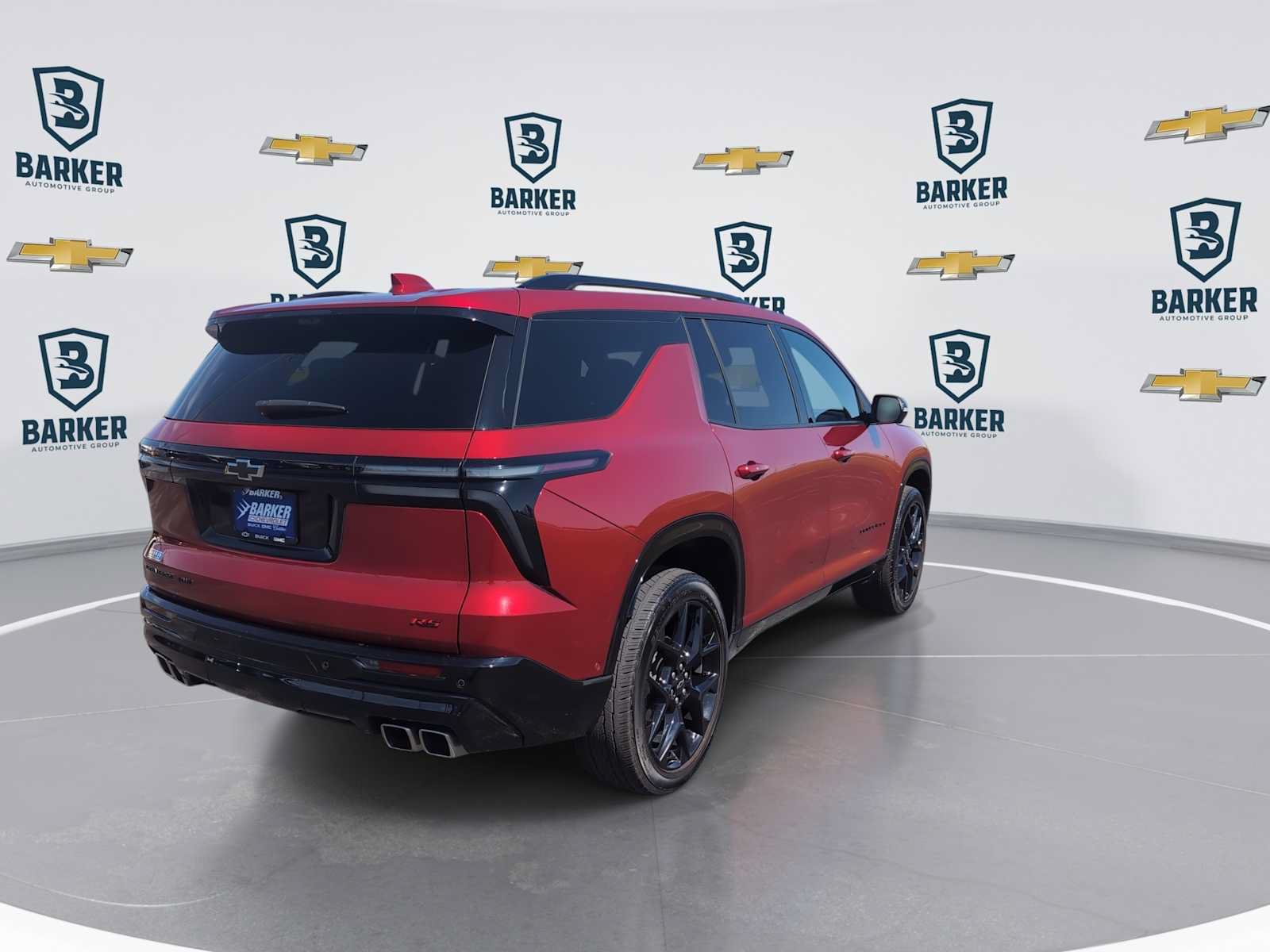 Used 2025 Chevrolet Traverse RS w/ LPO, Floor Liner Package AWD/4WD image 8