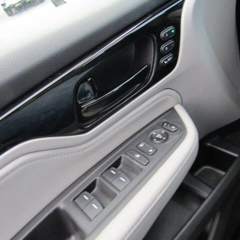 Used 2022 Honda Odyssey Touring image 16