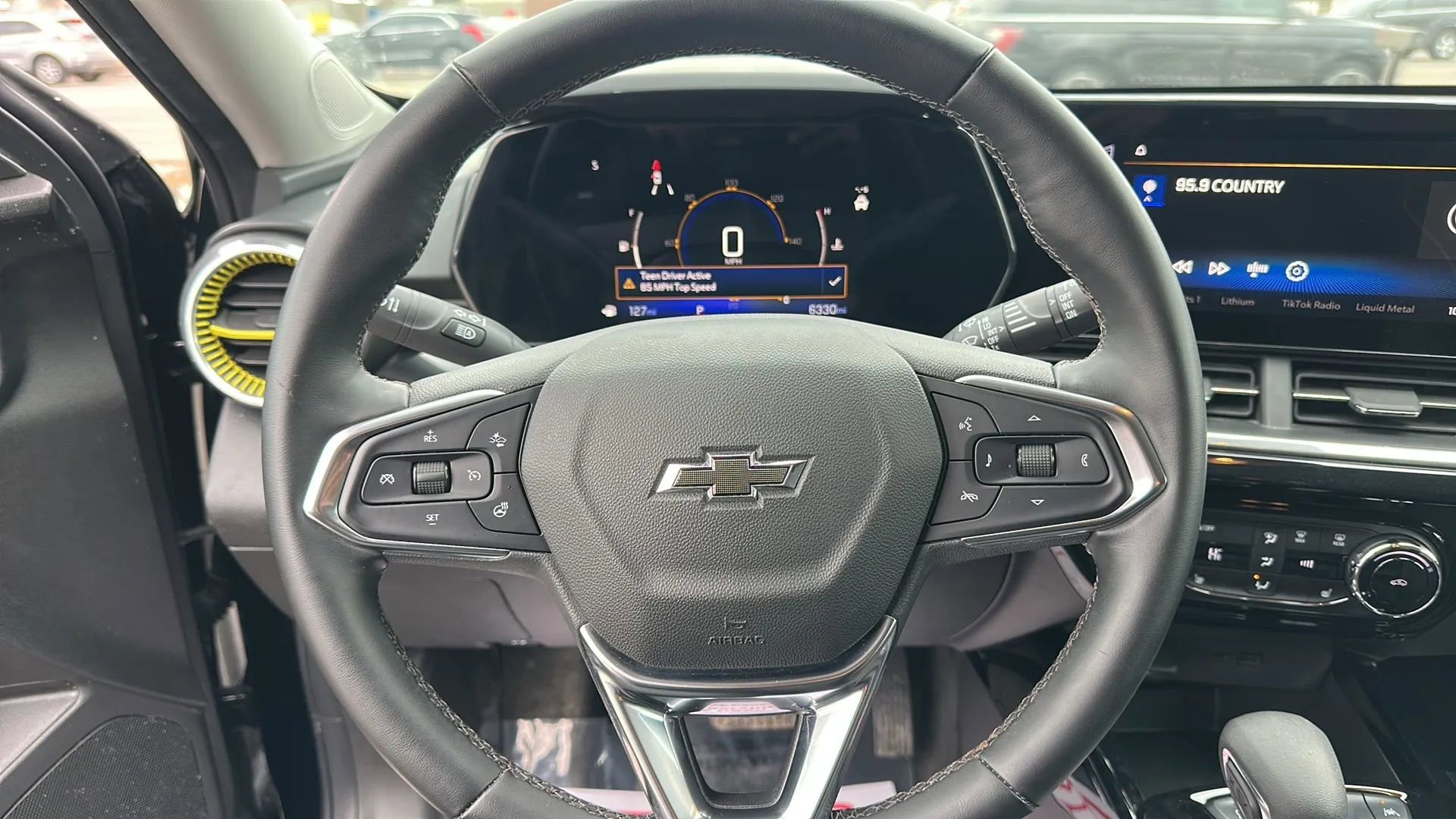 Used 2025 Chevrolet Trax ACTIV w/ Driver Confidence Package image 10