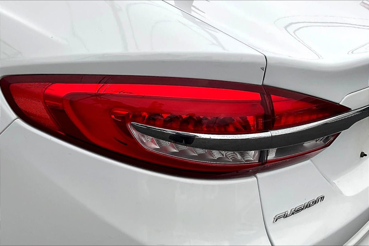 Used 2017 Ford Fusion S FWD image 30