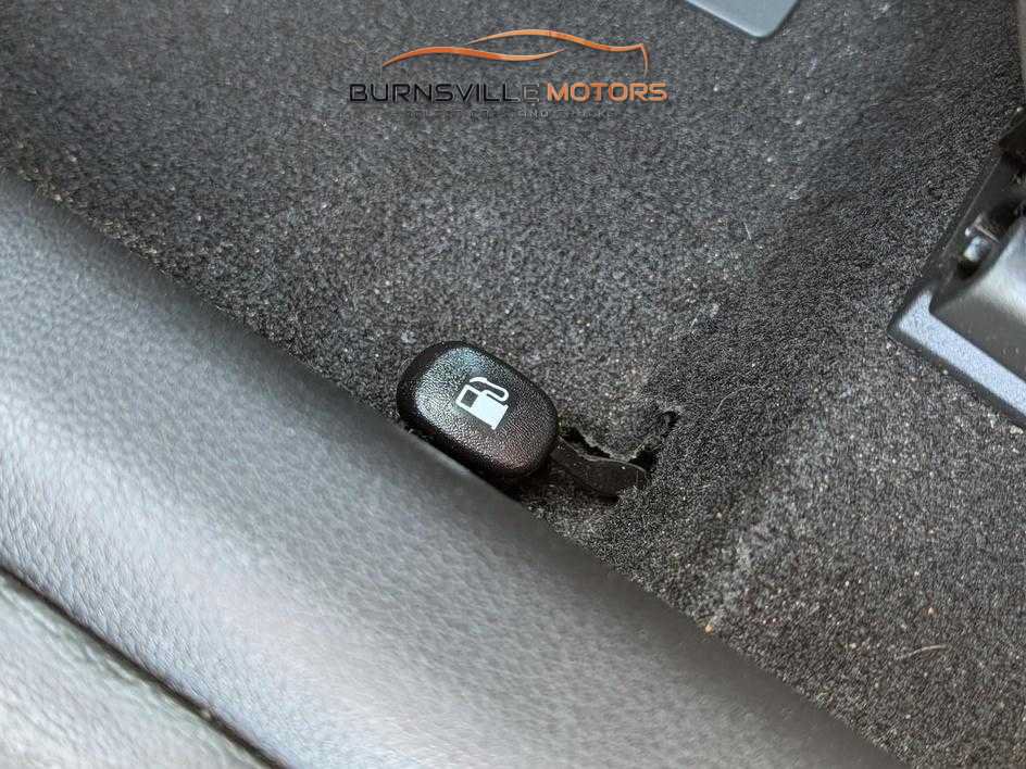 Used 2019 Hyundai Kona SE AWD/4WD image 19