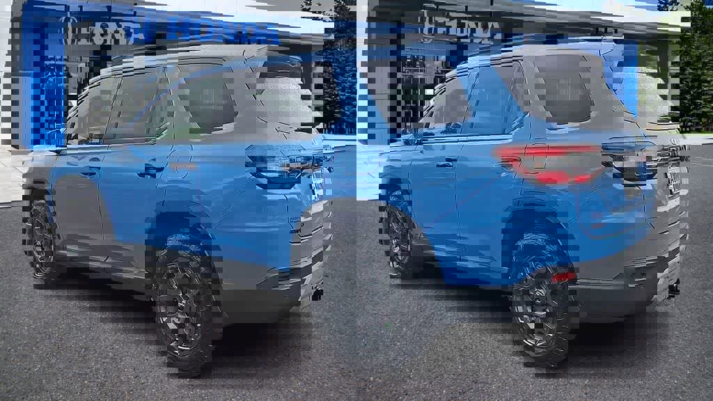 Certified 2025 Honda Pilot TrailSport image 6