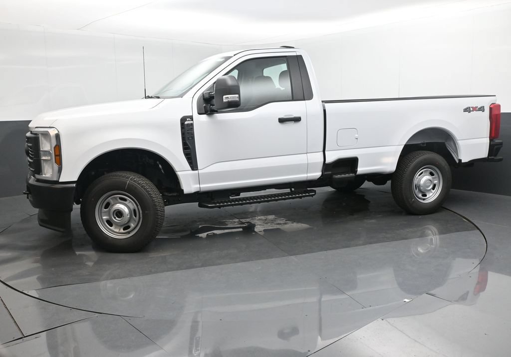 New 2026 Ford F250 XL w/ F-250 >10K GVWR Package AWD/4WD image 18