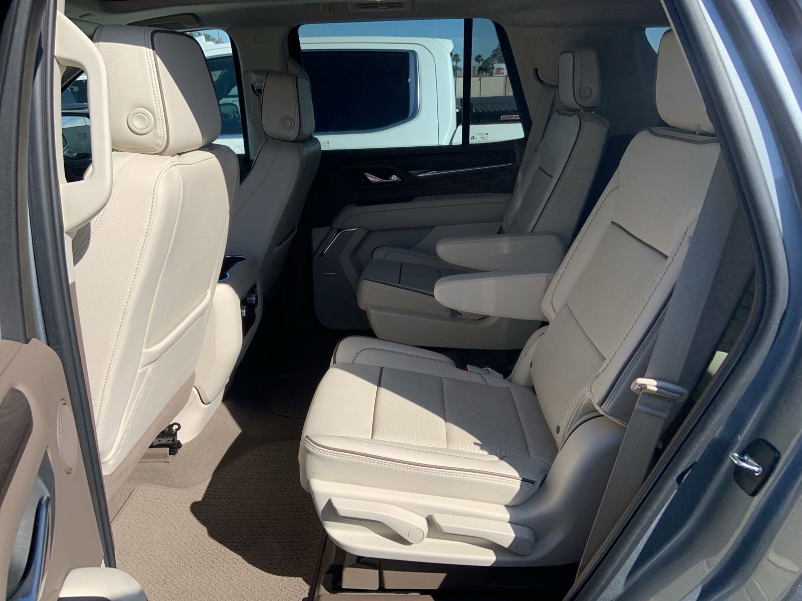 Certified 2024 GMC Yukon Denali image 15