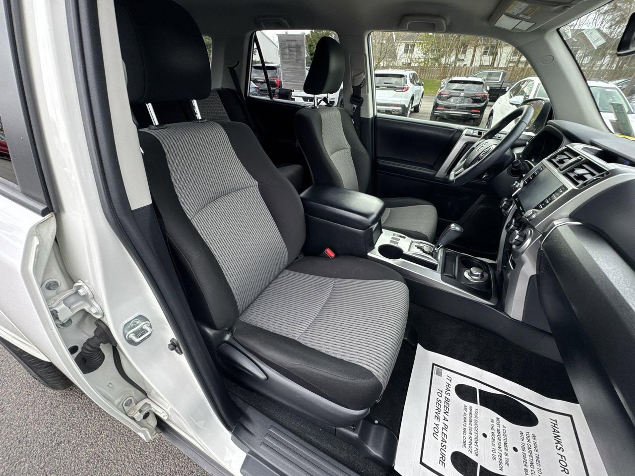 Used 2021 Toyota 4Runner SR5 AWD/4WD image 27