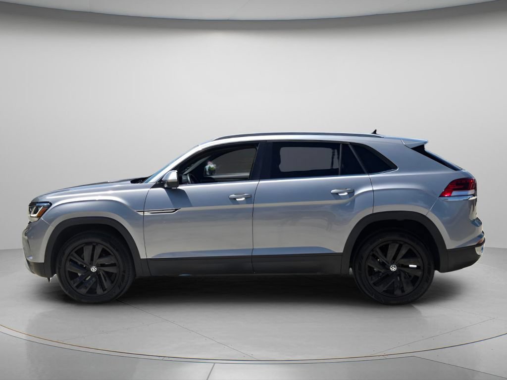 Certified 2022 Volkswagen Atlas Cross Sport SE FWD image 3