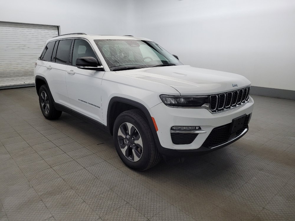 Used 2022 Jeep Grand Cherokee Limited 4xe image 13