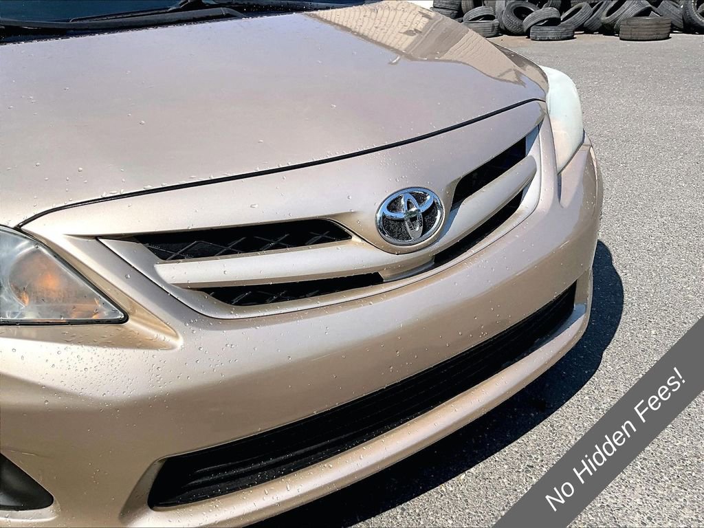 Used 2011 Toyota Corolla LE FWD image 25