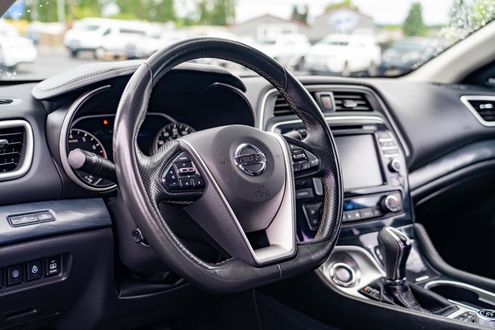 Used 2020 Nissan Maxima Platinum w/ Sport Mat Group FWD image 13
