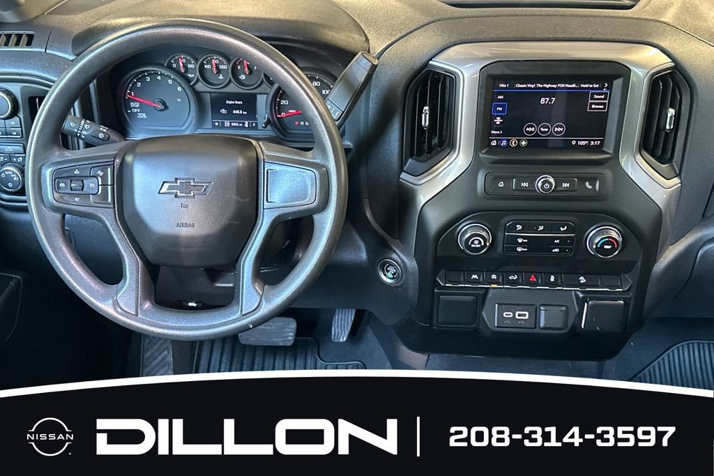 Used 2025 Chevrolet Silverado 1500 Custom Trail Boss AWD/4WD image 14