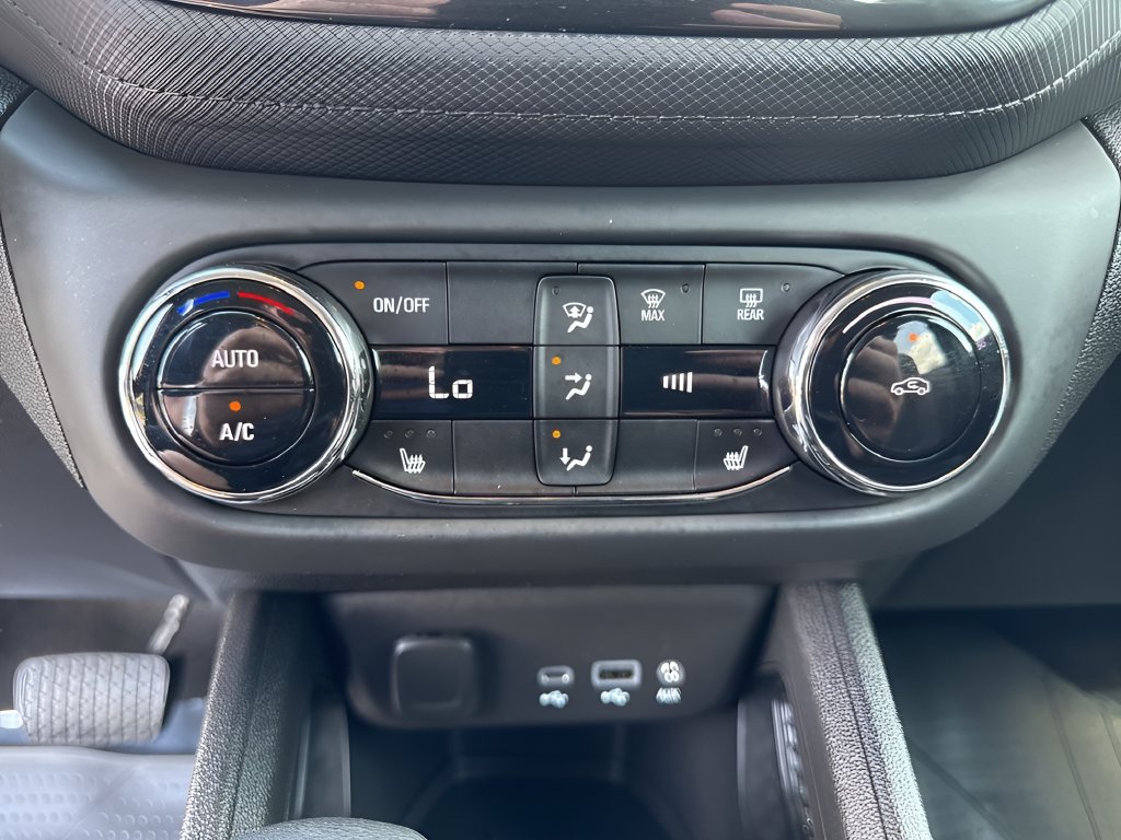 Used 2023 Chevrolet TrailBlazer LT w/ Convenience Package AWD/4WD image 20