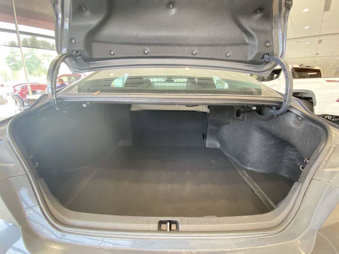Used 2025 Toyota Camry LE FWD image 24
