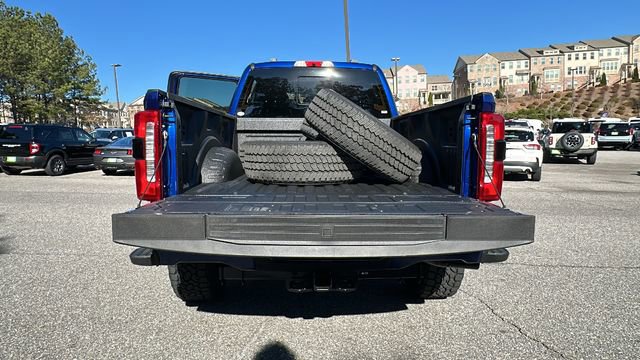 New 2026 Ford F250 Lariat w/ Black Appearance Package image 18