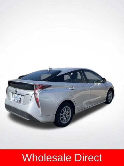 Used 2016 Toyota Prius Two FWD image 2