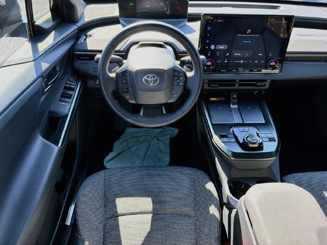 Used 2026 Toyota bZ AWD/4WD image 17