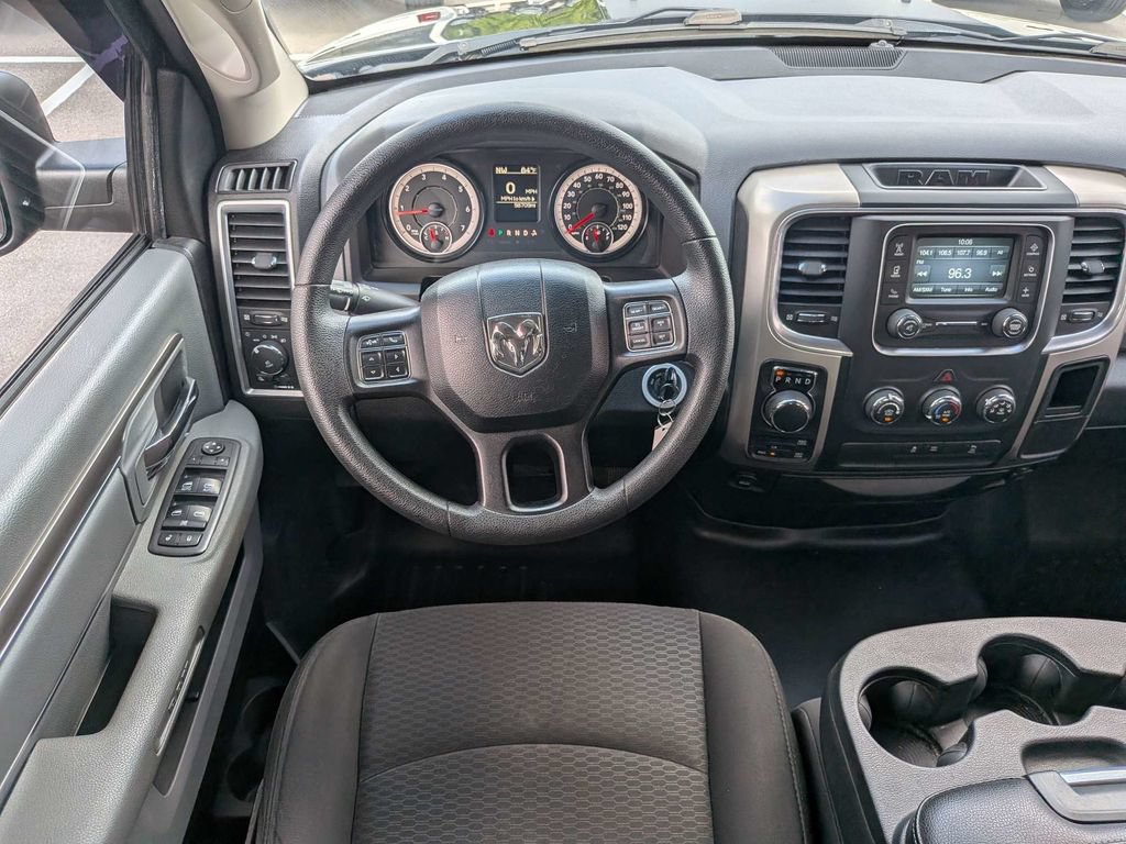 Used 2019 RAM 1500 Warlock AWD/4WD image 15