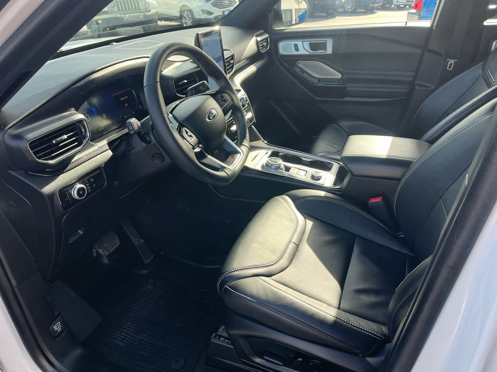 Used 2023 Ford Explorer ST w/ Equipment Group 401A image 32