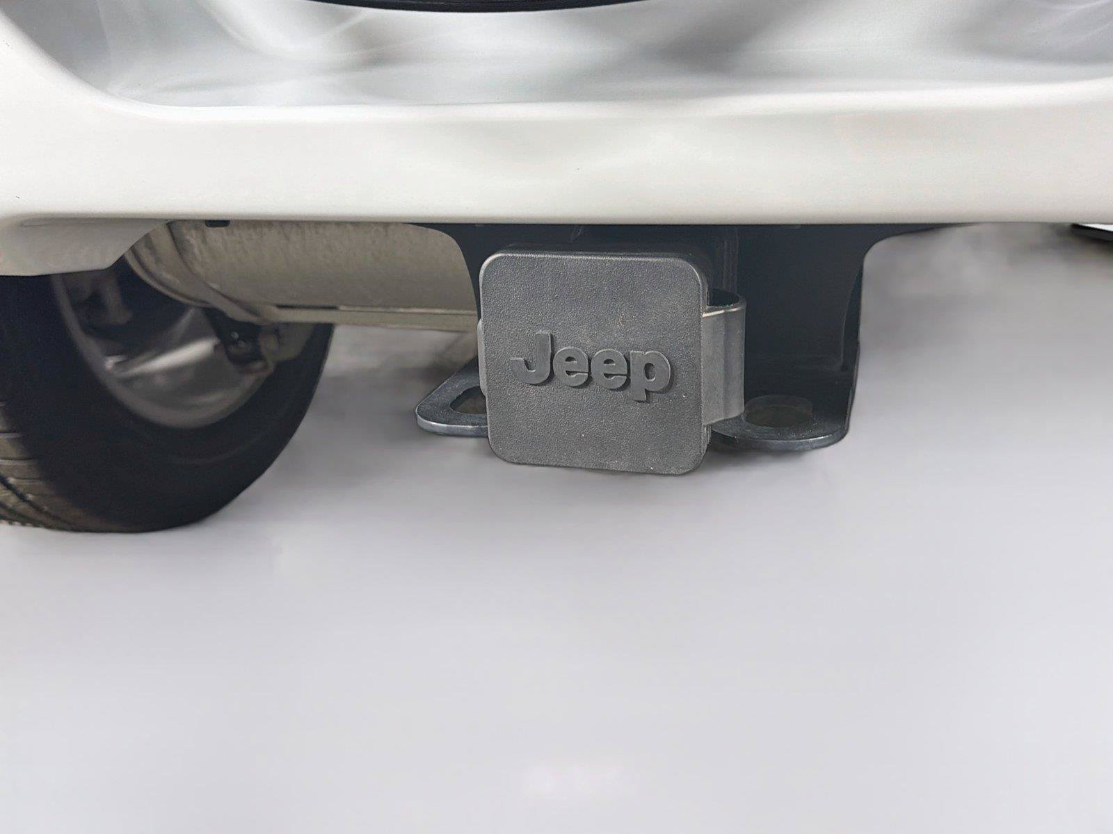 Used 2023 Jeep Wrangler Unlimited Sahara AWD/4WD image 39