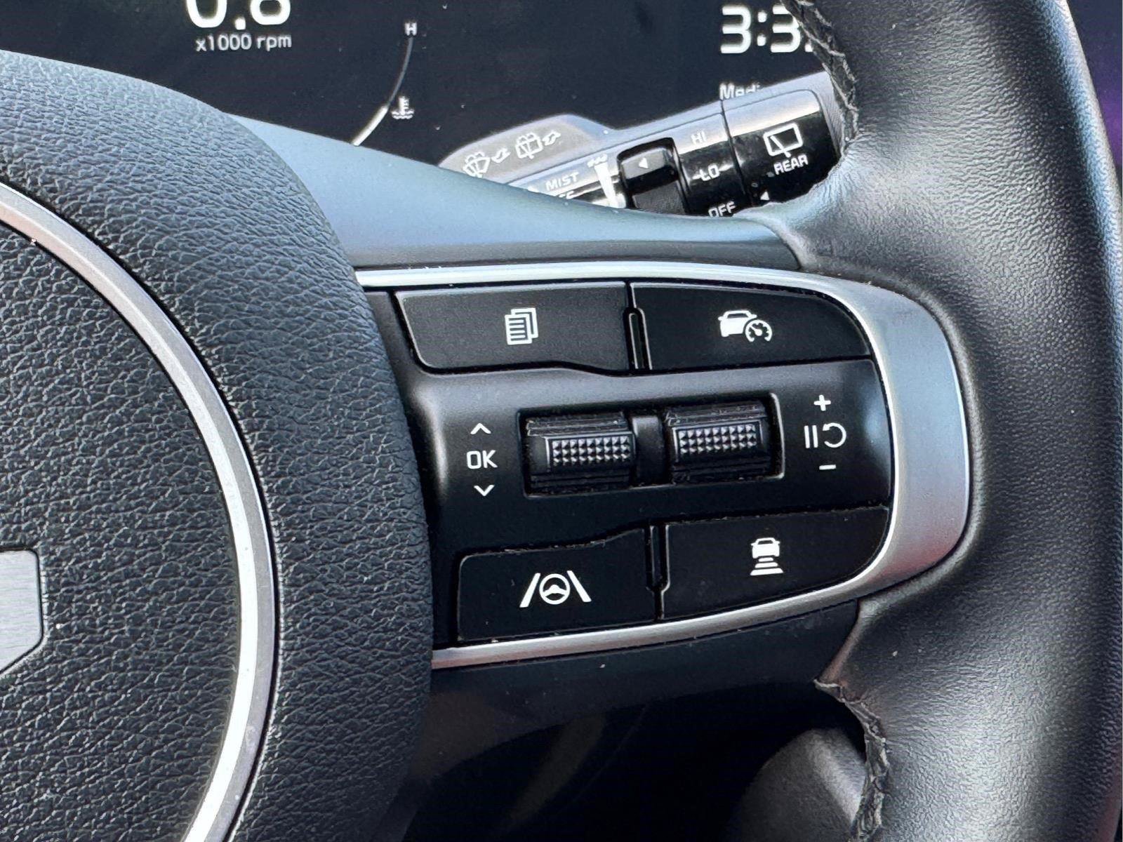 Used 2023 Kia Sportage SX FWD image 19