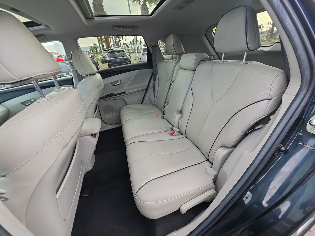 Used 2015 Toyota Venza XLE w/ XLE Premium Package FWD image 26