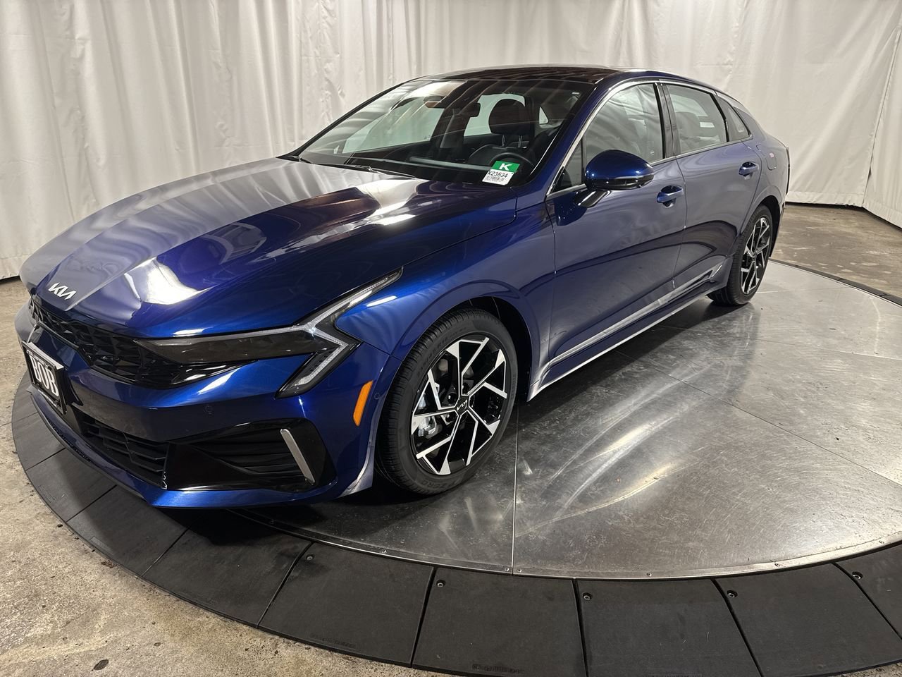 Used 2025 Kia K5 EX image 1