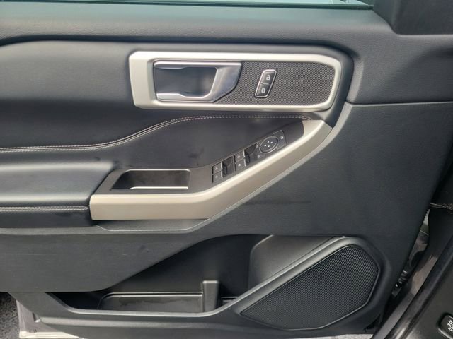 Used 2022 Ford Explorer XLT RWD image 13