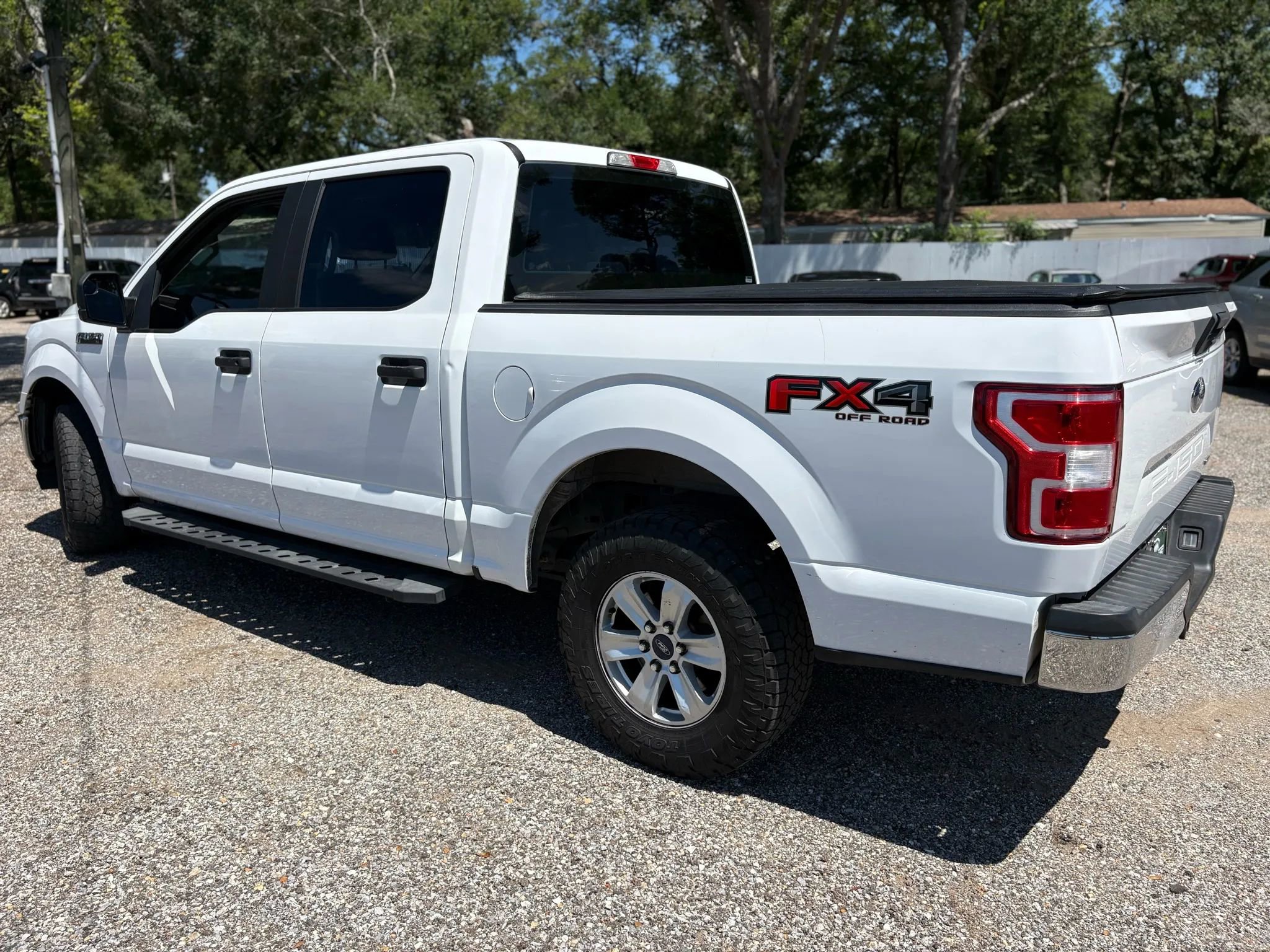 Used 2018 Ford F150 XL w/ Equipment Group 101A Mid image 8
