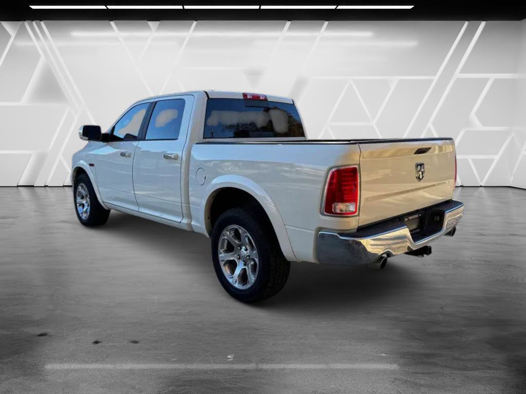 Used 2018 RAM 1500 Laramie image 9