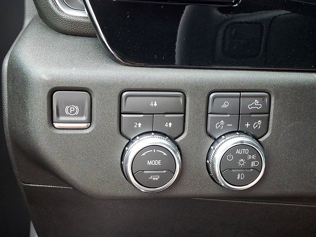 New 2026 GMC Sierra 2500 SLE w/ SLE Value Package; image 15