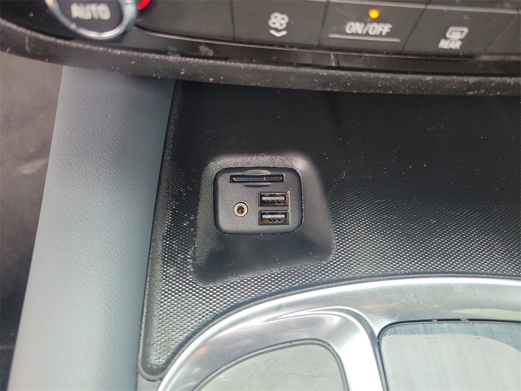 Used 2021 Buick Enclave Essence w/ Sound and Sites Package image 36