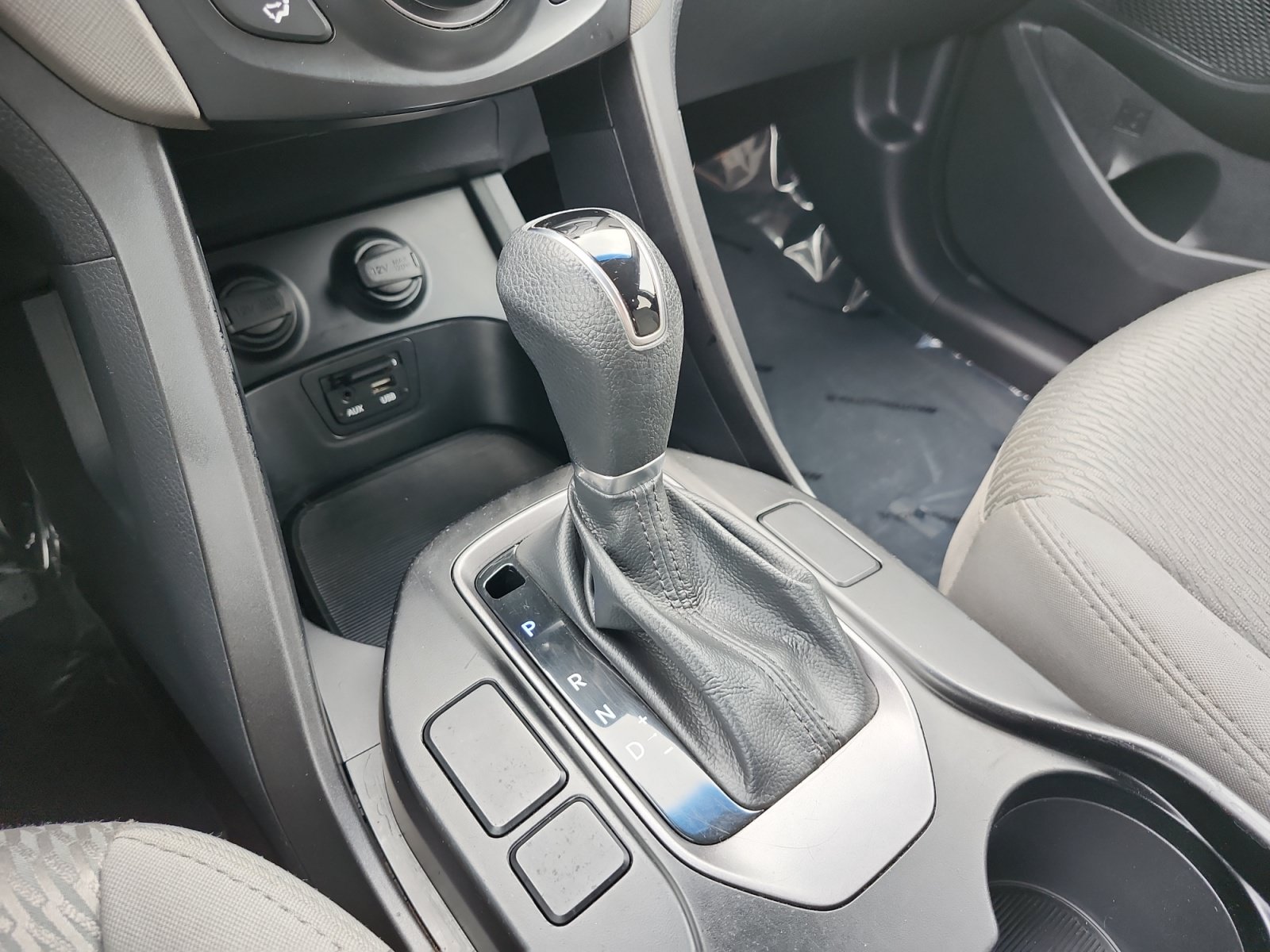 Used 2015 Hyundai Santa Fe Sport FWD image 20