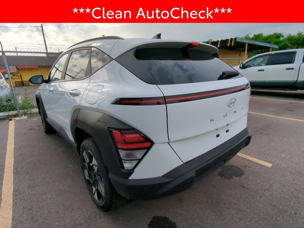 Used 2025 Hyundai Kona SEL AWD/4WD image 4