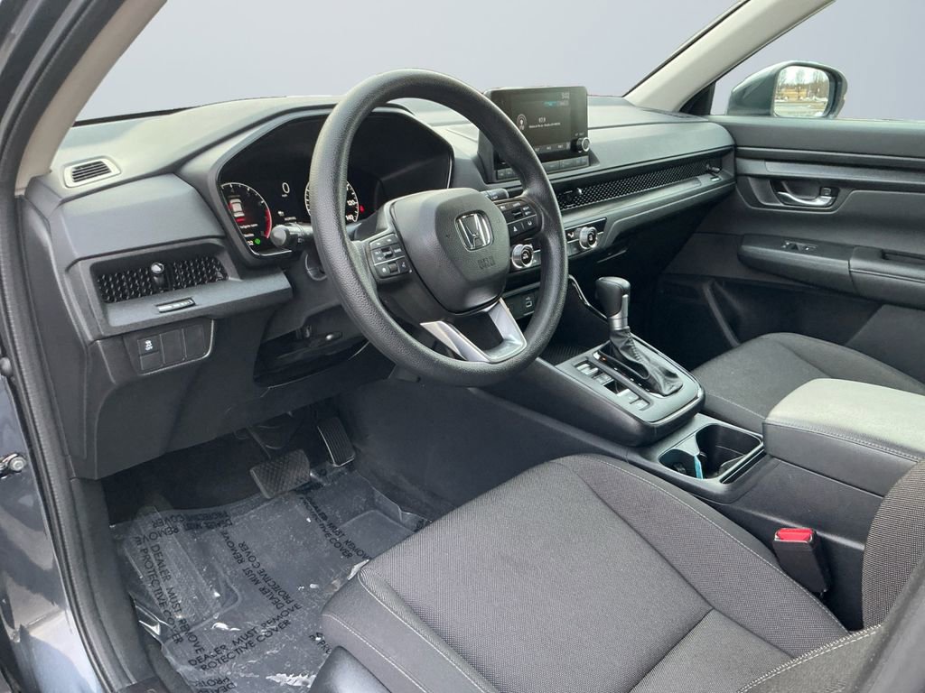 Used 2025 Honda CR-V LX image 11