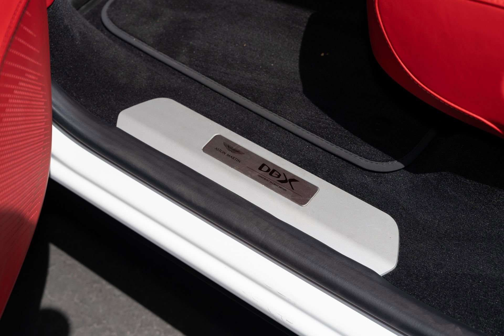 Used 2023 Aston Martin DBX image 18