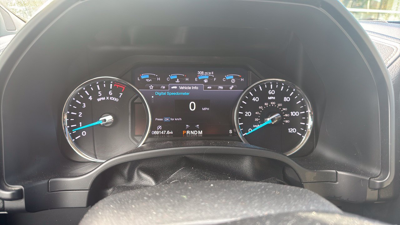 Used 2019 Ford Expedition Max Platinum AWD/4WD image 4