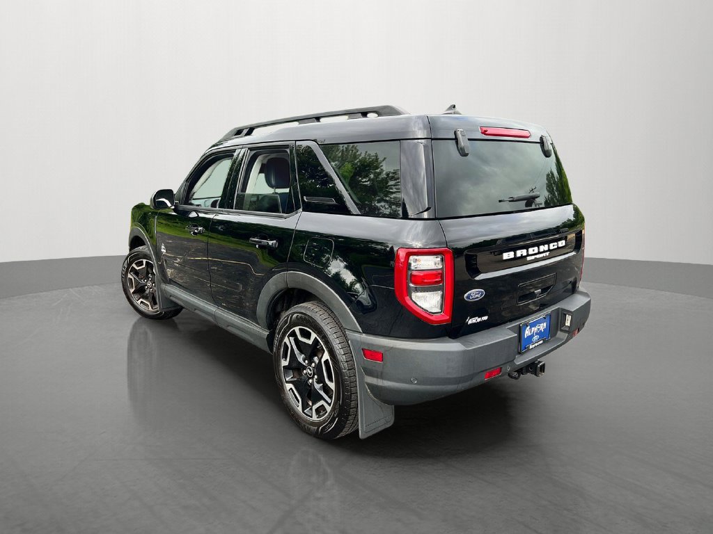 Certified 2022 Ford Bronco Sport Outer Banks w/ Tech Package AWD/4WD image 4