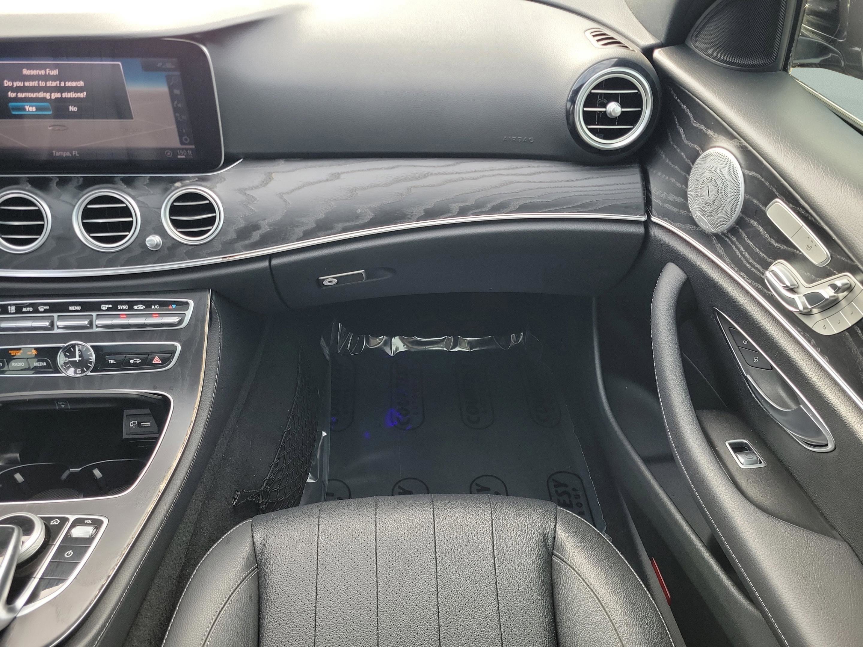 Used 2020 Mercedes-Benz E 350 Sedan image 16