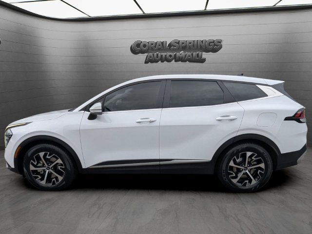 Certified 2025 Kia Sportage EX FWD image 4