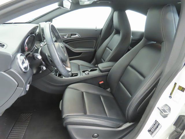 Used 2019 Mercedes-Benz CLA 250 image 19