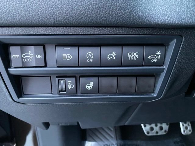 Used 2022 Toyota Tundra Limited w/ TRD Off-Road Package AWD/4WD image 22