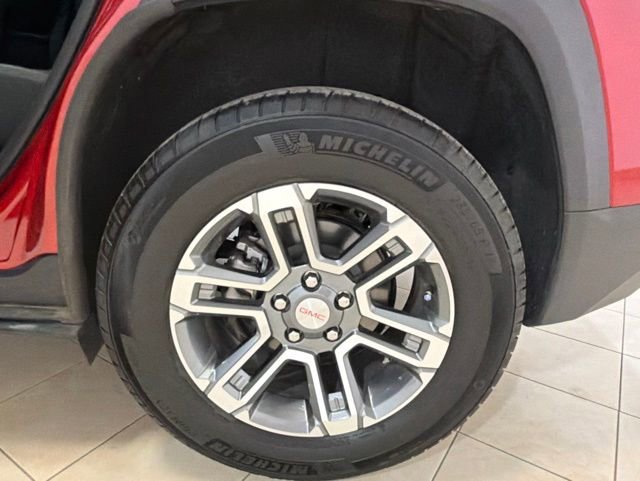 Used 2025 GMC Terrain Elevation AWD/4WD image 25