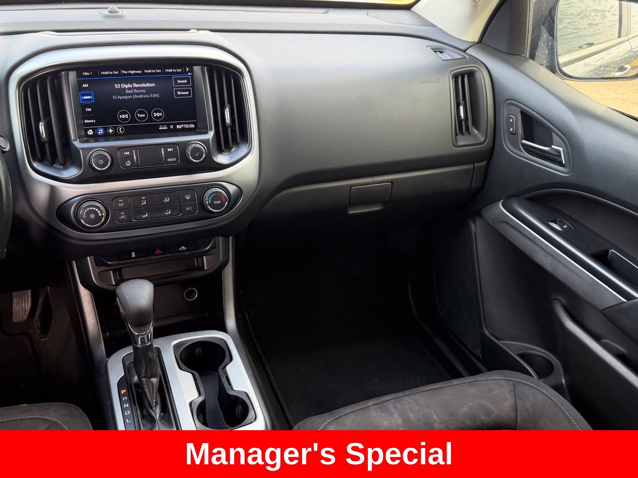 Used 2022 Chevrolet Colorado LT RWD image 12