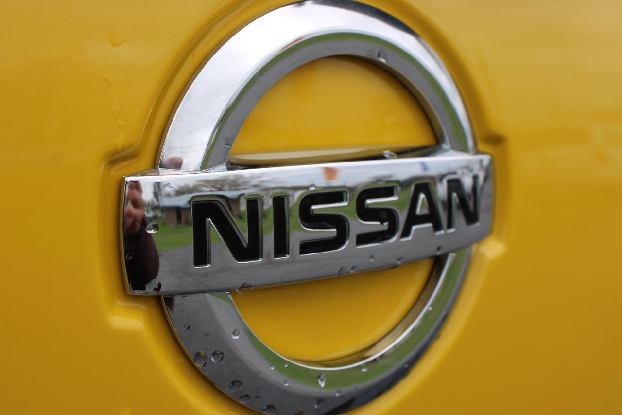 Used 2017 Nissan Titan PRO-4X w/ Pro-4x Convenience Package image 7