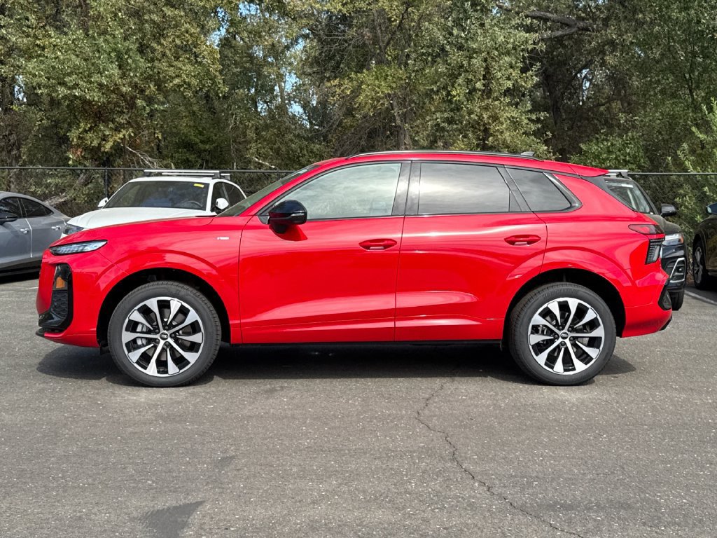 New 2026 Audi Q3 quattro 2.0T AWD/4WD image 8