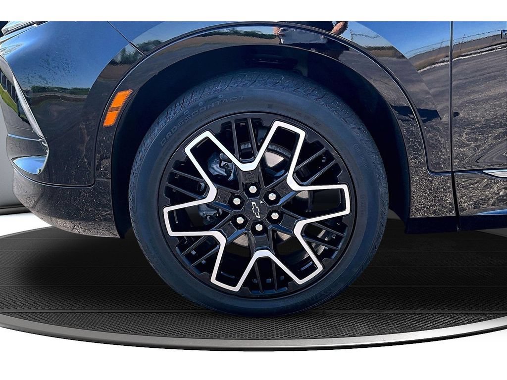 Used 2023 Chevrolet Blazer RS w/ Enhanced Convenience Package FWD image 11